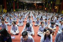 Đêm tri ân cho 550 khóa sinh tại khóa tu tuổi trẻ chùa Bằng